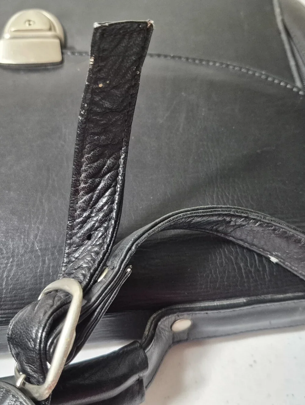 VTG Frye Briefcase Black Leather Soft Side Flap Top Buckle Strap Shoulder Bag